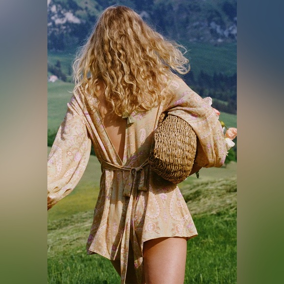 Spell and The Gypsy Collective Belladonna Romper NWT! - Picture 2 of 5